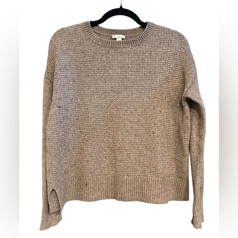 GAP Women's Taupe Waffle Crew Neck Sweater